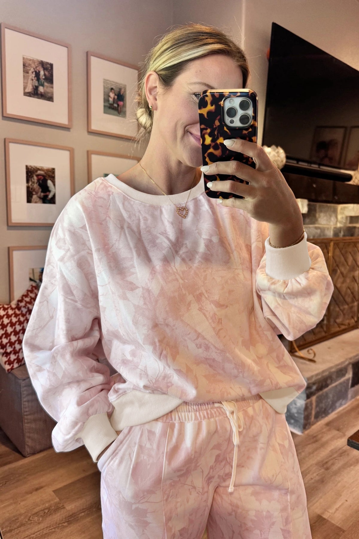 ABSTRACT IN PINK