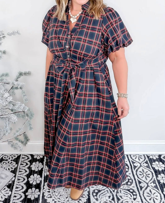 PLAID PERFECTION- CURVY
