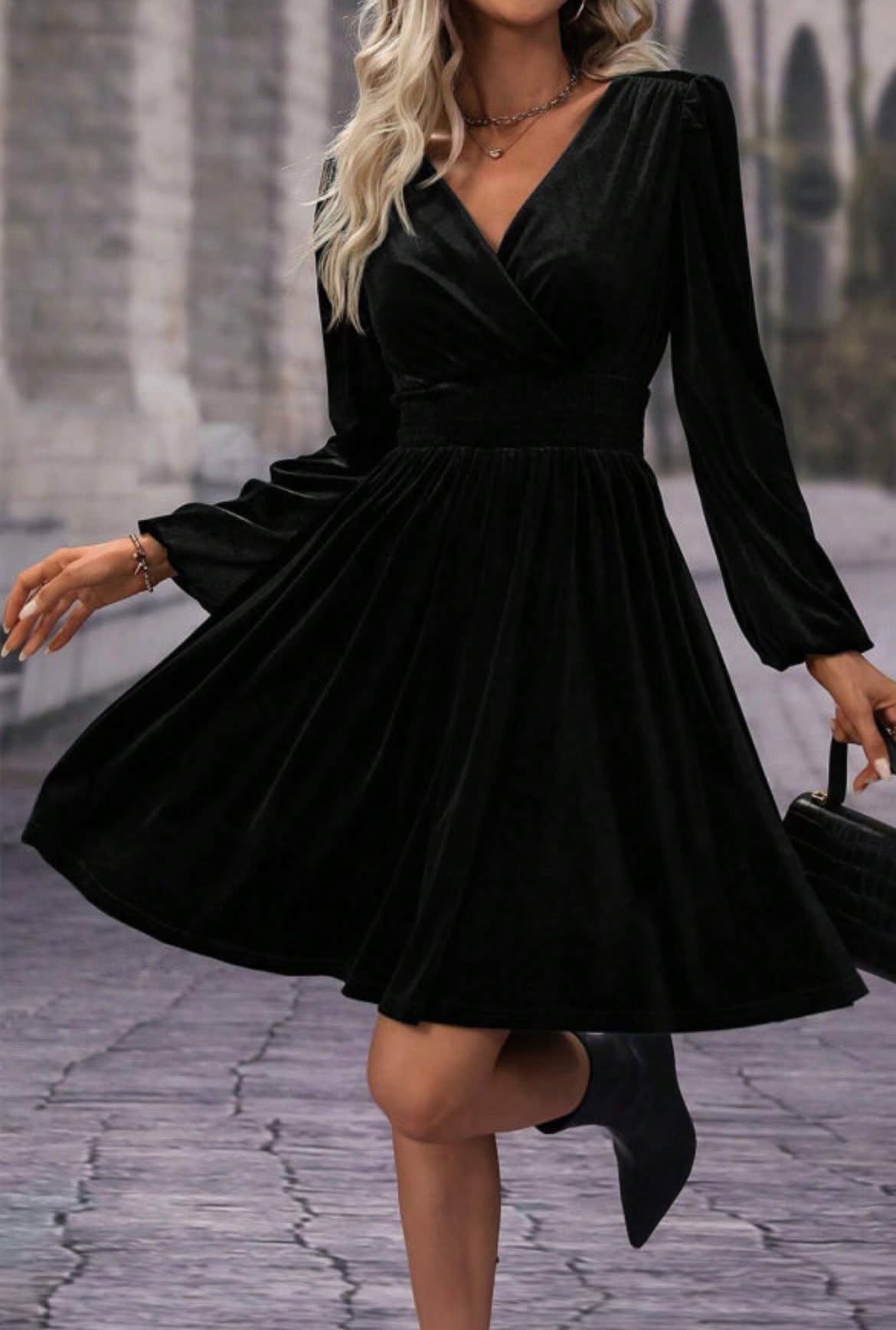 BACK IN BLACK